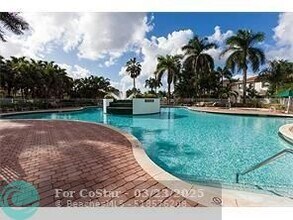 1898 NW 79th Way in Pembroke Pines, FL - Building Photo - Building Photo