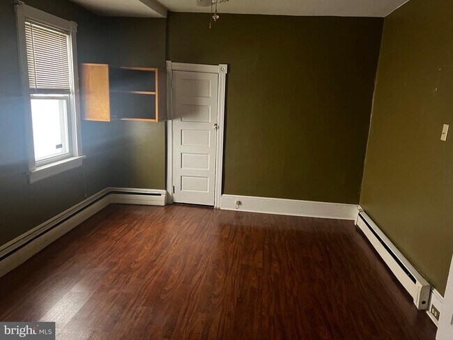 125 Tilton St in Hammonton, NJ - Building Photo - Building Photo