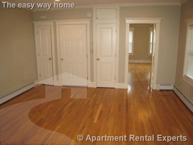 117 Columbia St, Unit #1 in Cambridge, MA - Foto de edificio - Building Photo