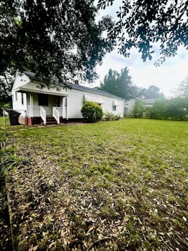 309 Milliken Ave in Drayton, SC - Building Photo - Building Photo