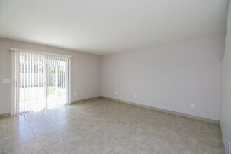 12209 W Flanagan St in Avondale, AZ - Building Photo - Building Photo