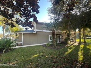 105 Leese Dr in Fruit Cove, FL - Building Photo - Building Photo