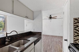 2003 Bennett Ave in Dallas, TX - Building Photo - Building Photo