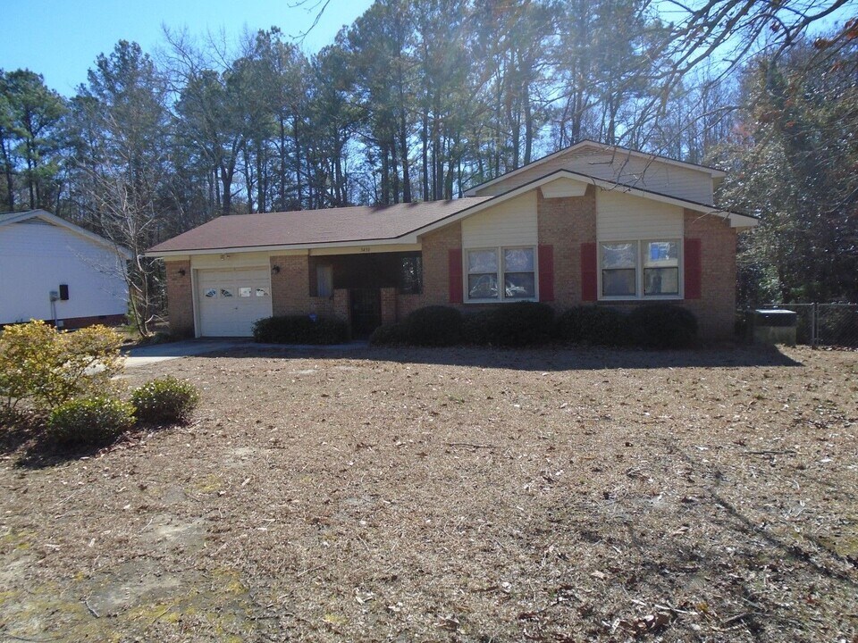 3430 Bennett Dr in Fayetteville, NC - Building Photo