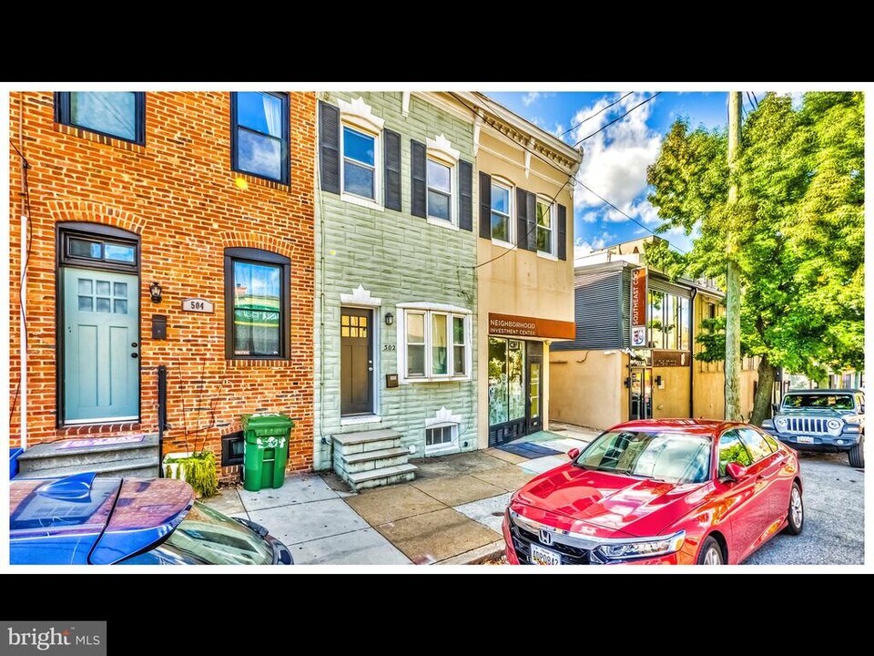 502 S Highland Ave in Baltimore, MD - Building Photo