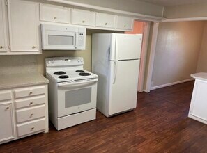 3410 33rd St in Lubbock, TX - Building Photo - Building Photo