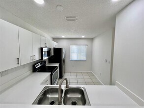 14156 SW 179th Terrace in Miami, FL - Building Photo - Building Photo