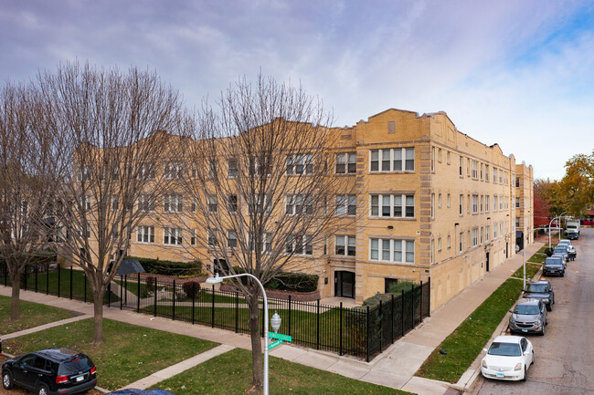 200 N Kenneth in Chicago, IL - Building Photo - Building Photo