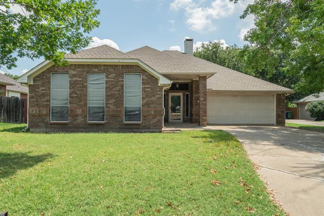 property at 2100 Remmington Dr