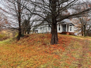20200 S Jemerson Creek Rd in Hartsburg, MO - Building Photo - Building Photo