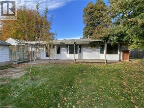 5220 Greenlane in Lincoln, ON - Building Photo - Building Photo