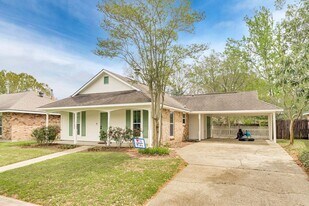 1336 Bullrush Dr in Baton Rouge, LA - Building Photo