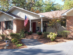 25 Firestone Ln in Pinehurst, NC - Building Photo - Building Photo