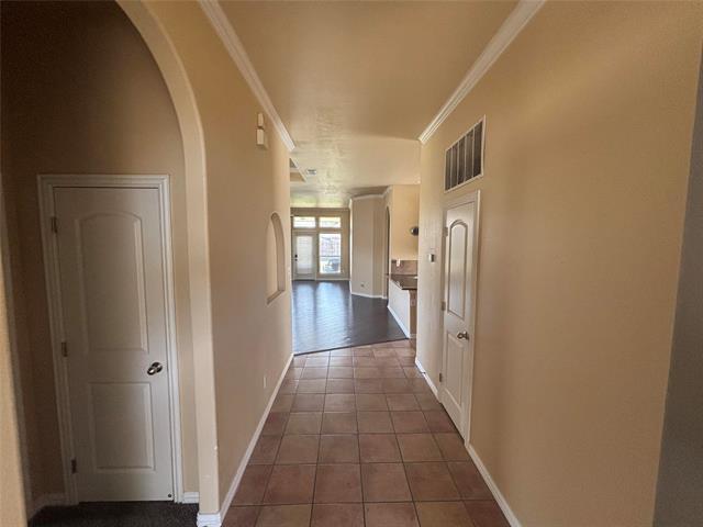 8361 Edgepoint Tr in Fort Worth, TX - Building Photo - Building Photo