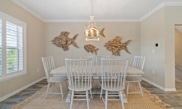 6598 Carlinga Dr in Pensacola, FL - Building Photo - Building Photo
