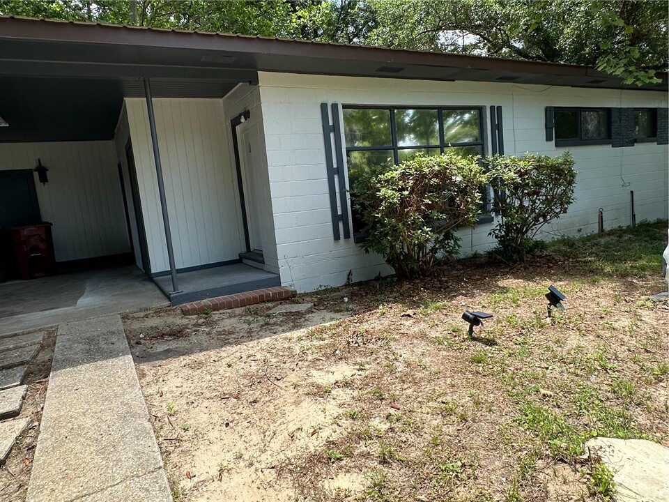 376 Panama Dr in Crestview, FL - Building Photo