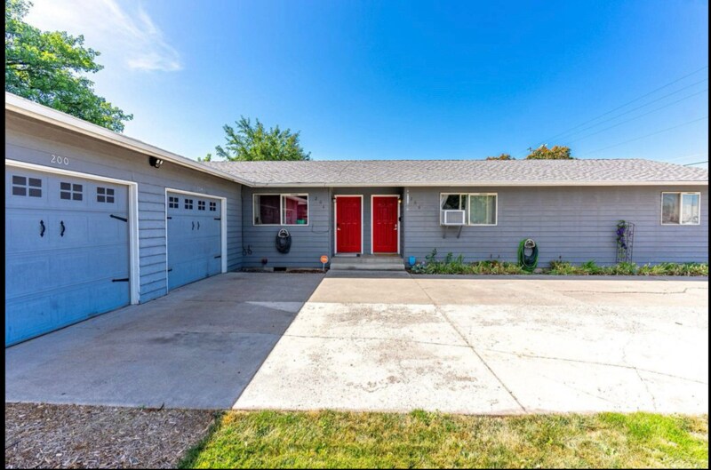200 NE 7th St in Prineville, OR - Building Photo