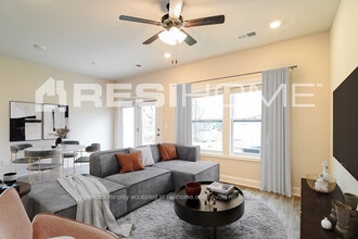 5122 Mintworth Cmns Dr in Matthews, NC - Building Photo - Building Photo