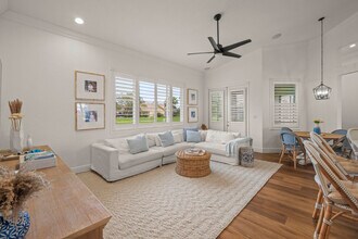 15705 Meadow Wood Dr in Wellington, FL - Building Photo - Building Photo