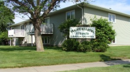 Prairie Meadows in Grand Forks, ND - Building Photo