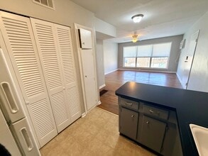 1568 Alexandria Dr in Lexington, KY - Building Photo - Building Photo