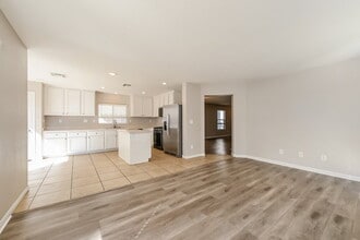 6171 W Blue Rapids Ct in Las Vegas, NV - Building Photo - Building Photo