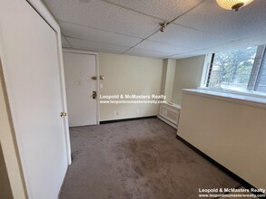 7 Saint Mark St, Unit A in Boston, MA - Building Photo - Building Photo