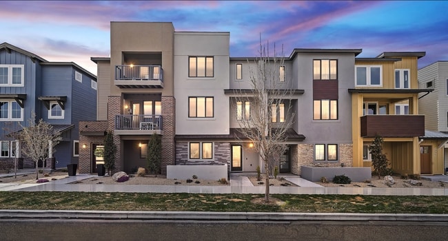 property at 3785 E Parkcenter Blvd