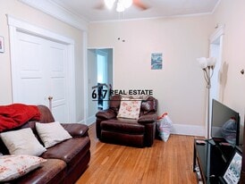 16 Fuller St, Unit 1 in Brookline, MA - Building Photo