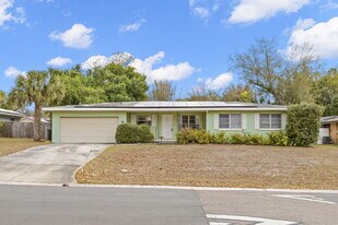 809 S Duncan Ave in Clearwater, FL - Building Photo