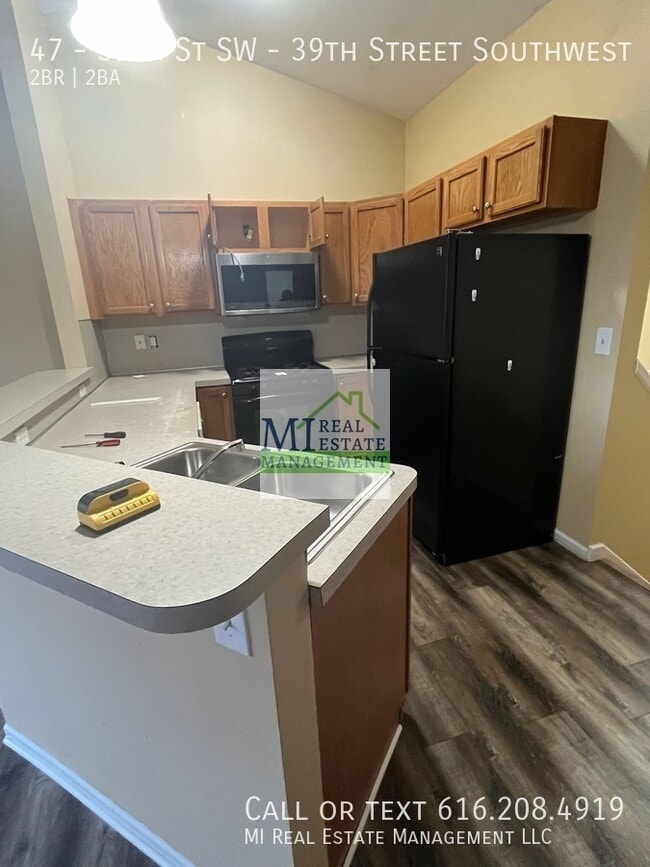 47 39th St SW in Grand Rapids, MI - Building Photo - Building Photo