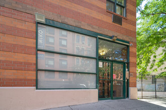 754 E Sixth St in New York, NY - Building Photo - Building Photo