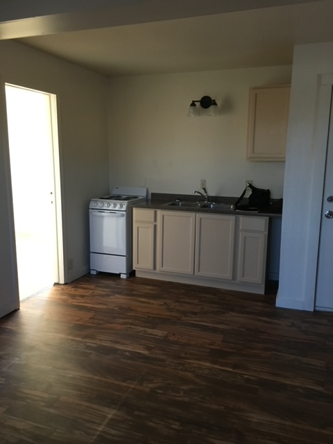 property at 1024 W Washington Ave