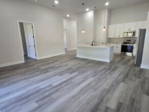 6548 NW 109th Pl in Alachua, FL - Building Photo - Building Photo