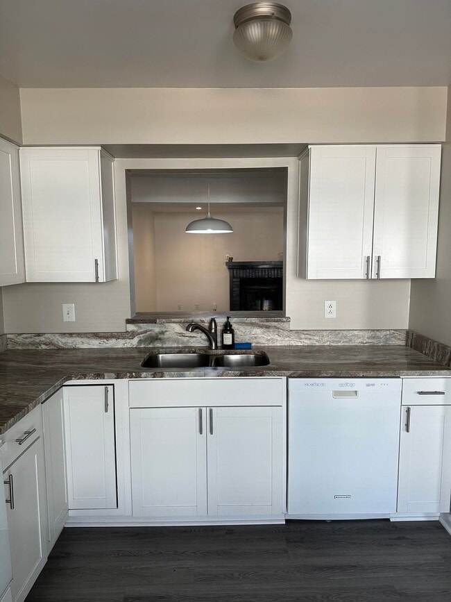 property at 2308 Sandollar Ct