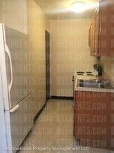 2 Hampshire Ct in Hamilton, OH - Building Photo - Building Photo