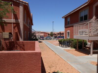 Vermillion View in Page, AZ - Foto de edificio - Building Photo