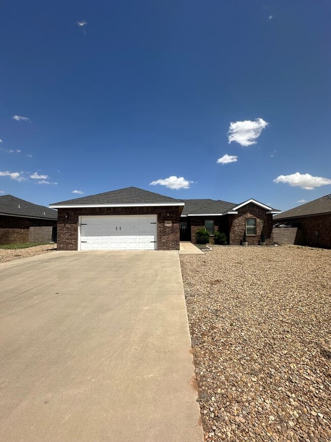 property at 909 Almond Tree Ln