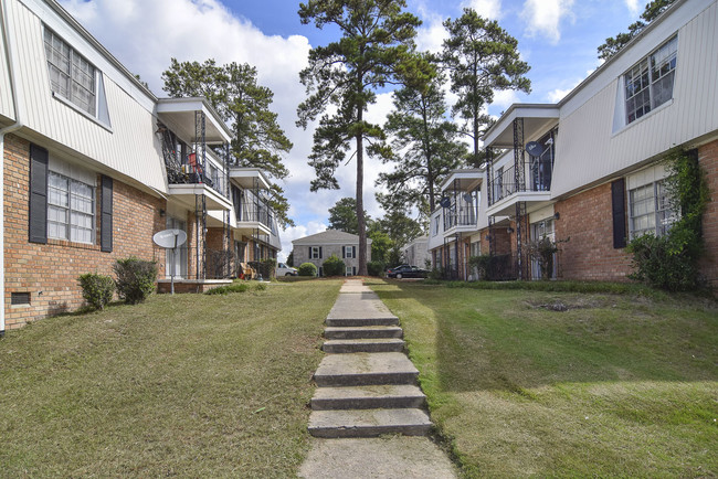 Bloomwood Apartments in Columbia, SC - Foto de edificio - Building Photo