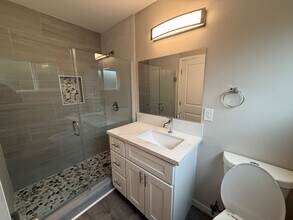 5317-5319 W Falls View Dr in San Diego, CA - Building Photo - Building Photo