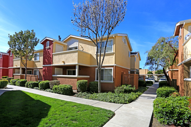 Cornerstone in Pittsburg, CA - Building Photo - Building Photo