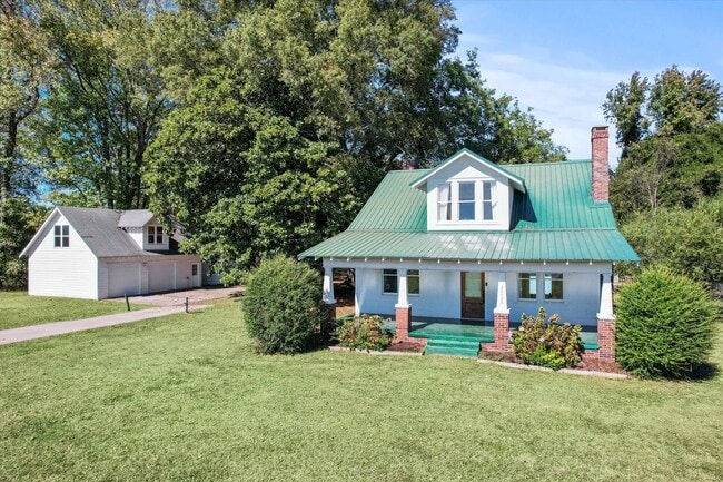 property at 20025 Huntsville Brownsferry Rd
