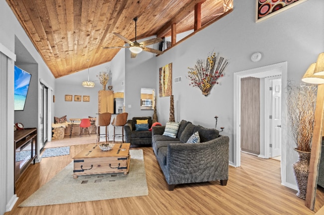 property at 3075 Willow Green Dr