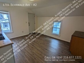 4704 Behrwald Ave in Cleveland, OH - Building Photo - Building Photo