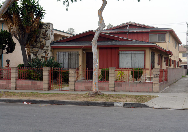 615 S Osage Ave in Inglewood, CA - Building Photo - Building Photo