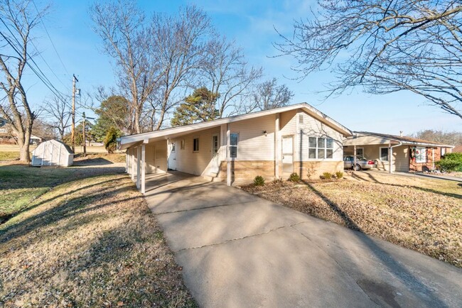 1137 Landgraf Dr in Cape Girardeau, MO - Foto de edificio - Building Photo
