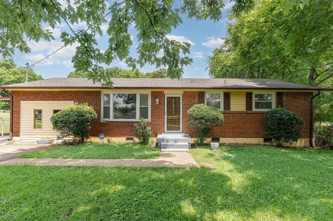 property at 3194 Qualynn Dr