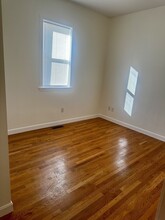 1461 Hyde Park Ave, Unit 1 in Boston, MA - Building Photo - Building Photo