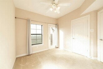10602 Clearview Villa Pl in Houston, TX - Building Photo - Building Photo
