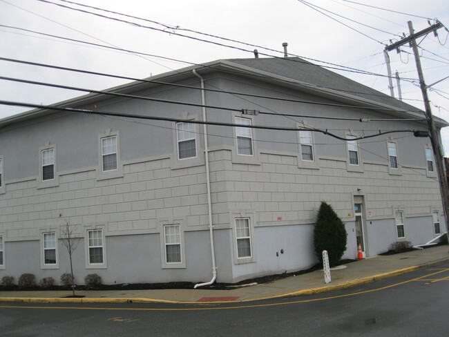 177 Avenel St, Unit 1d